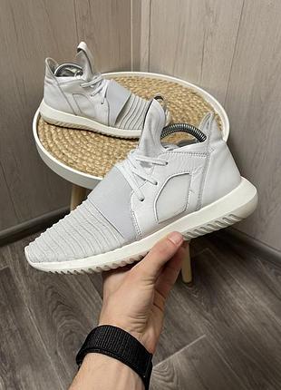 Жіночі кросівки adidas tubular defiant w 38р