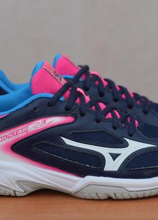 Женские кроссовки mizuno lightning star z3, мизуно. 36,5 размер. оригинал1 фото