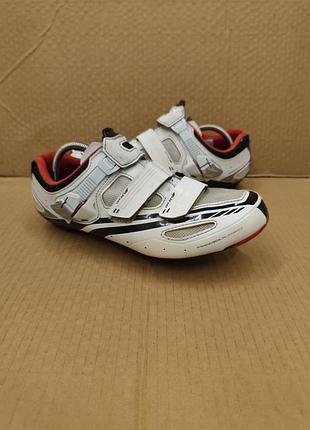 Велообувь shimano sh-r107w размер 44 (стелька 27.8 - 28 см) / велотуфли шоссе