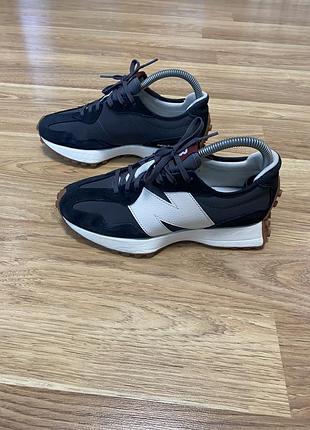 Жіночі кросівки new balance 327 size 39 25см