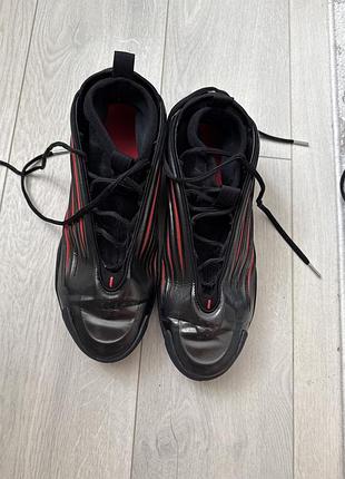 Кросівки  adidas 48,5р