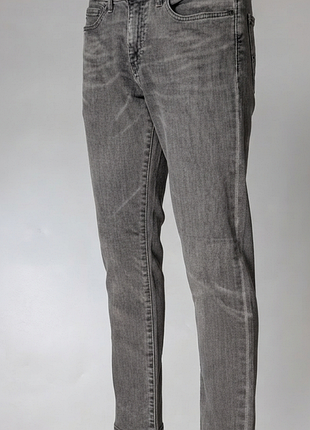 Чоловічі стрейчеві джинси levis 511 ,сша розмір w32/l32