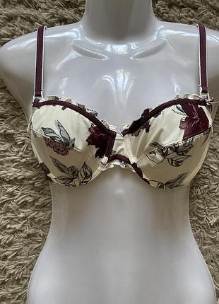 Бюстгальтер мʼякий на кісточках esprit 80/c