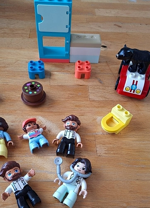 Оригинальное lego duplo - фигурки, мебель,люди, животные (почточно/лотом)