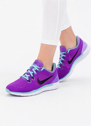 Nike кросівки жіночі