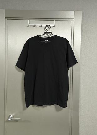 Чоловіча базова футболка uniqlo юнікло чорна  l