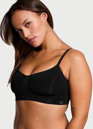 Коригувальний бралет victoria's secret