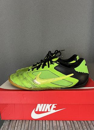 Футзалки  nike 5 elastico pro