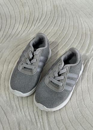 Кросівки adidas