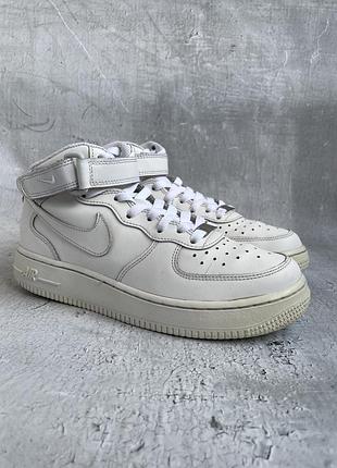 Кросівки жіночі nike air force 1 mid 38 розмір