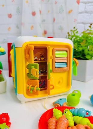 Развивающий куб сенсорный многофункциональный кубик для развития мелкой моторики монтессори малышей мальчика девочки 1 2 3 года 6