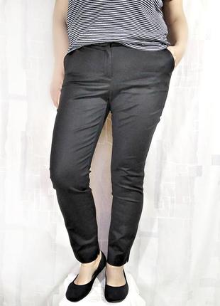 Узкие брюки из плотной стрейчевой ткани, 97% хлопка