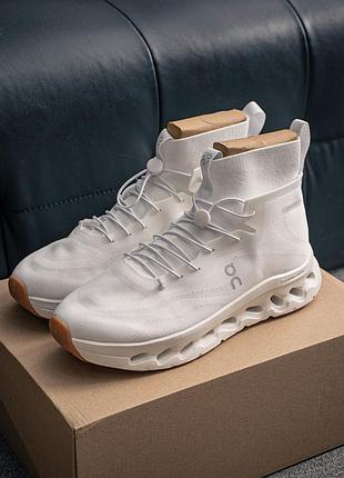On loewe cloudtilt