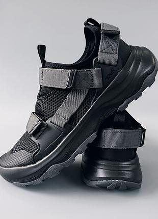 Кросівки teva outflow universal water (43/28) оригінал!