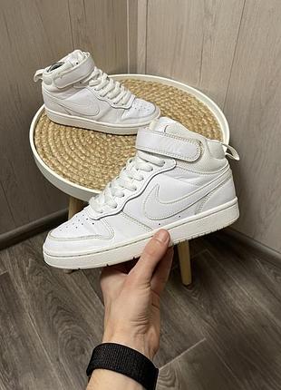 Дитячі кросівки nike 35.5р.