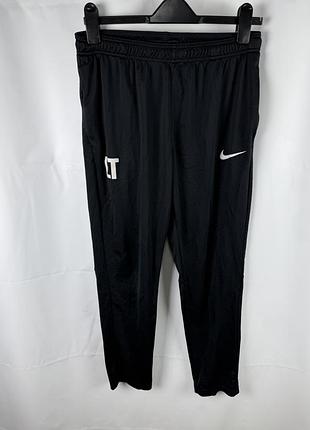 Спортивные штаны nike