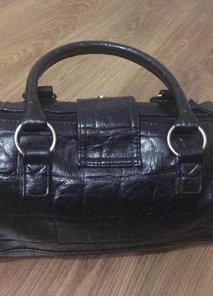 Сумка "бочонок" бренда new look из экокожи.5 фото