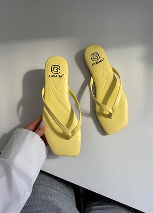 Шльопанці жіночі м`які