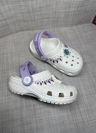 Оригінальні шльопанці сабо crocs disney