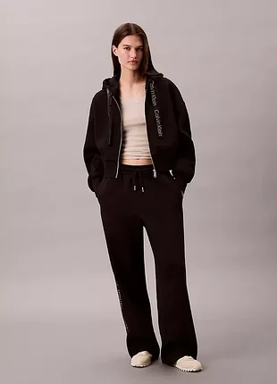 Жіночий костюм calvin klein оригінал