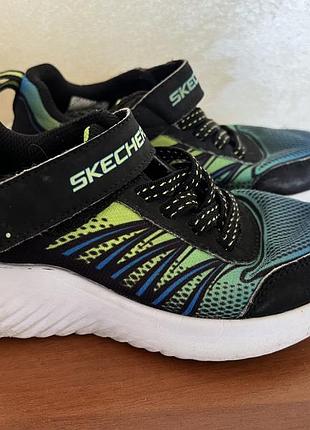 Кросівки skechers, устілка 19,5 см.