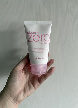 Пінка для вмивання banila co. clean it zero foam cleanser