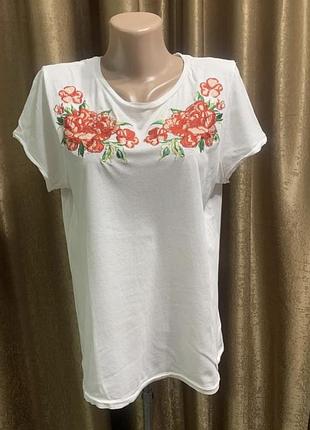 Футболка вишиванка h&m з вишивкою троянди розмір l/ xl