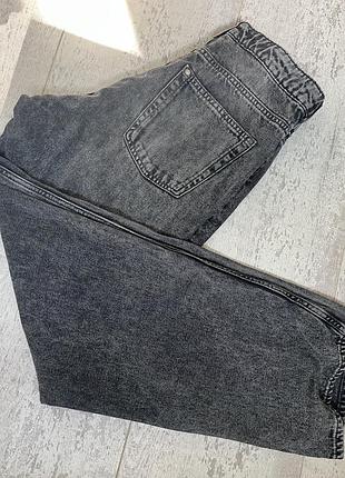 H&m джинси loose fit на 14 років