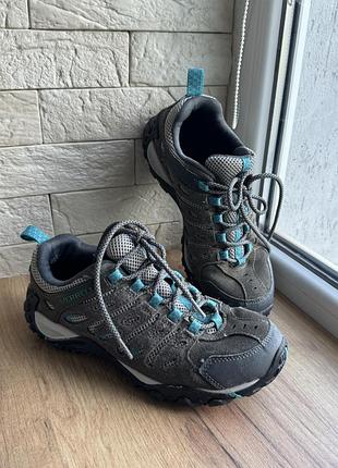Жіночі кросівки merrell