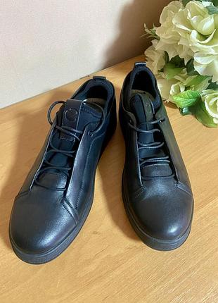 Жіночі шкіряні кеди ecco soft 8 з неопреновим носком (чорні)