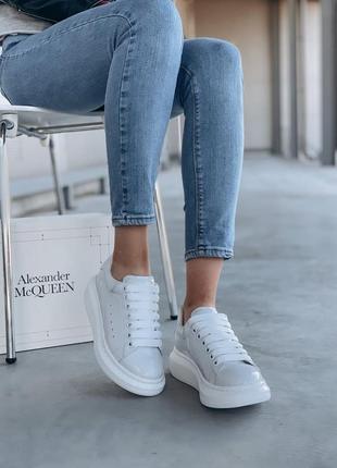 Жіночі кросівки alexander mcqueen patent white