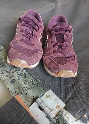 Женские кроссовки new balance 373