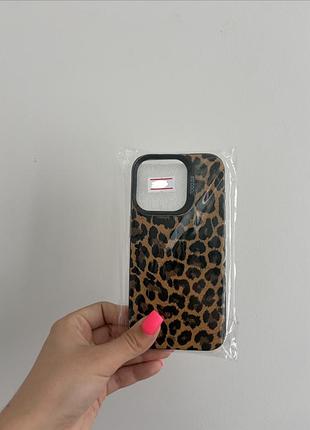 Чохли на 15 pro iphone 4
