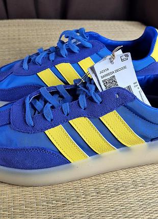 Оригінал 100% чоловічі кроссівки adidas barreda decode
(розміри:42-27см і 42⅔-27,5см)