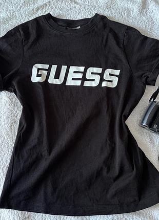Футболка вінтаж приталена guess