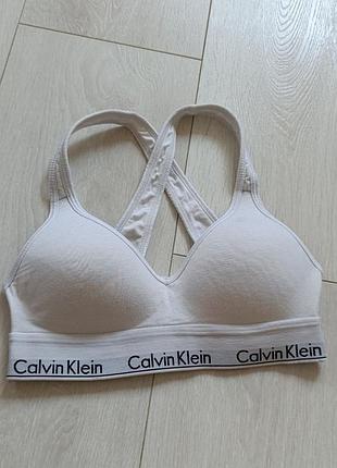 Білий базовий спортивний топ котоновий calvin klein s c 70a 70b 65b 65c