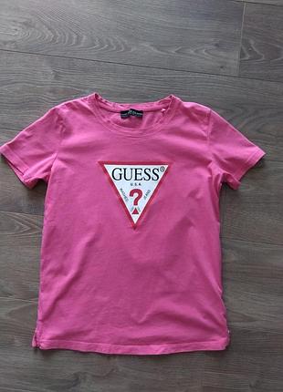 Футболка guess