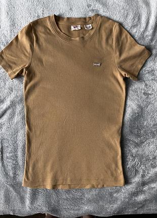 Оригинальная женская футболка levi's ss rib baby tee (размер xs) в идеале