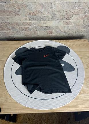 Футболочка nike