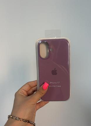 Чохли на 17 iphone 3