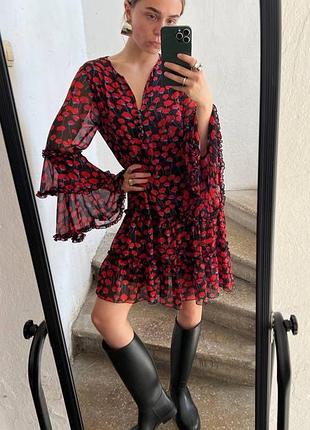Шовкова сукня valentino