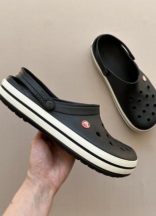 Черные клоги шлепанцы crocs