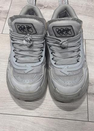 Off white day 1000