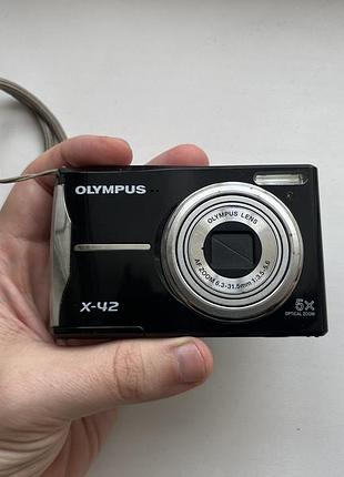 Винтажный фотоаппарат 2000х компактная камера olympus x-42 черный