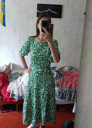 Легкое красивое платье