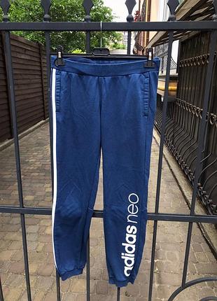 Спортивні штани adidas розмір xs-s