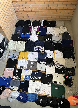 Розпродаю колекцію речей бренду adidas