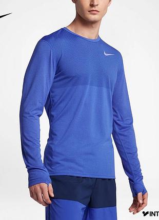 Nike лонгслів спортивний. s