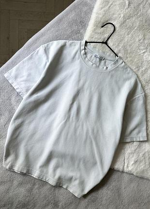 Светло - серая футболка zara