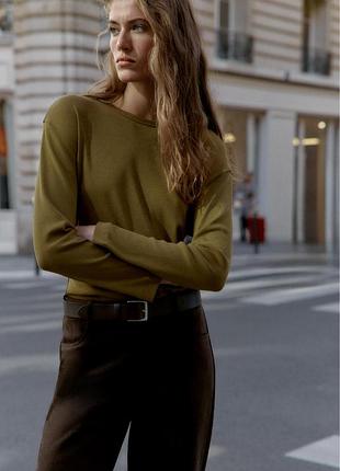 Лонгслив з бавовни і льону в рубчик від zara